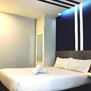 Bluemoon Boutique ** Kuala Lumpur