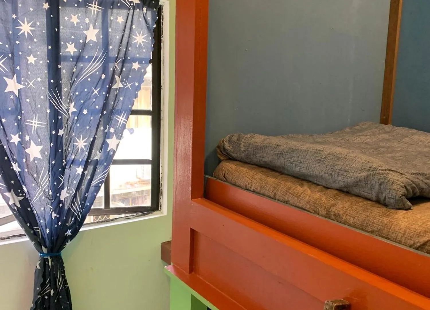 Bestow Capsule Hostel Kuala Lumpur